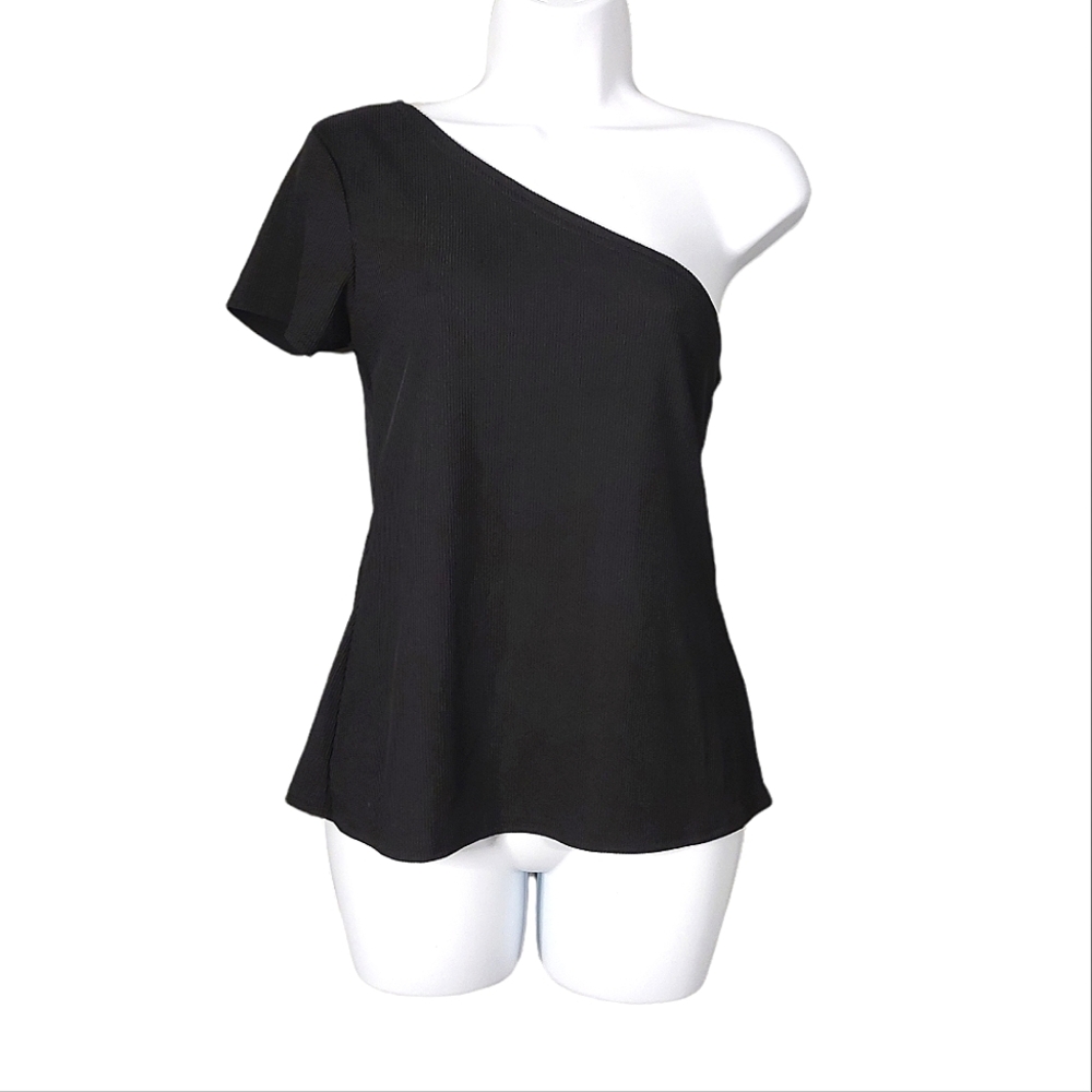 Boohoo one-shoulder ribbed top